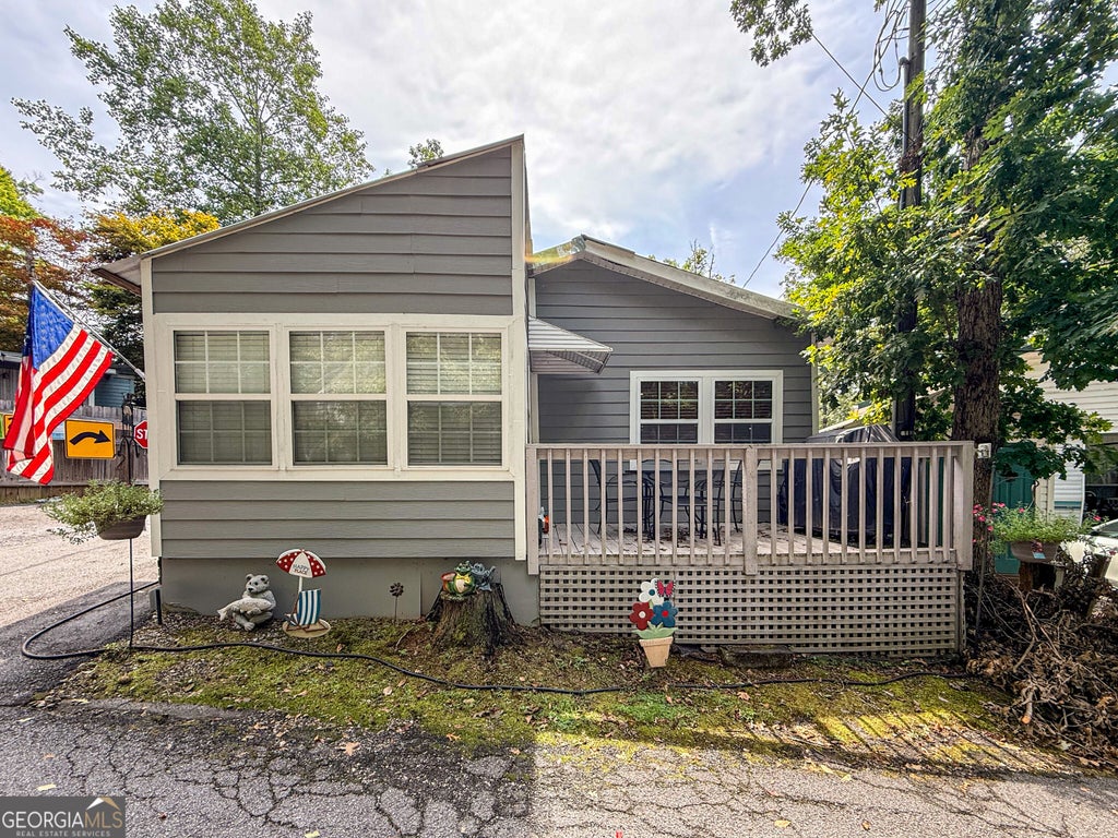 Photo of 1168 Mountain Shadows Drive, Cleveland, GA 30528 (MLS # 10869838)