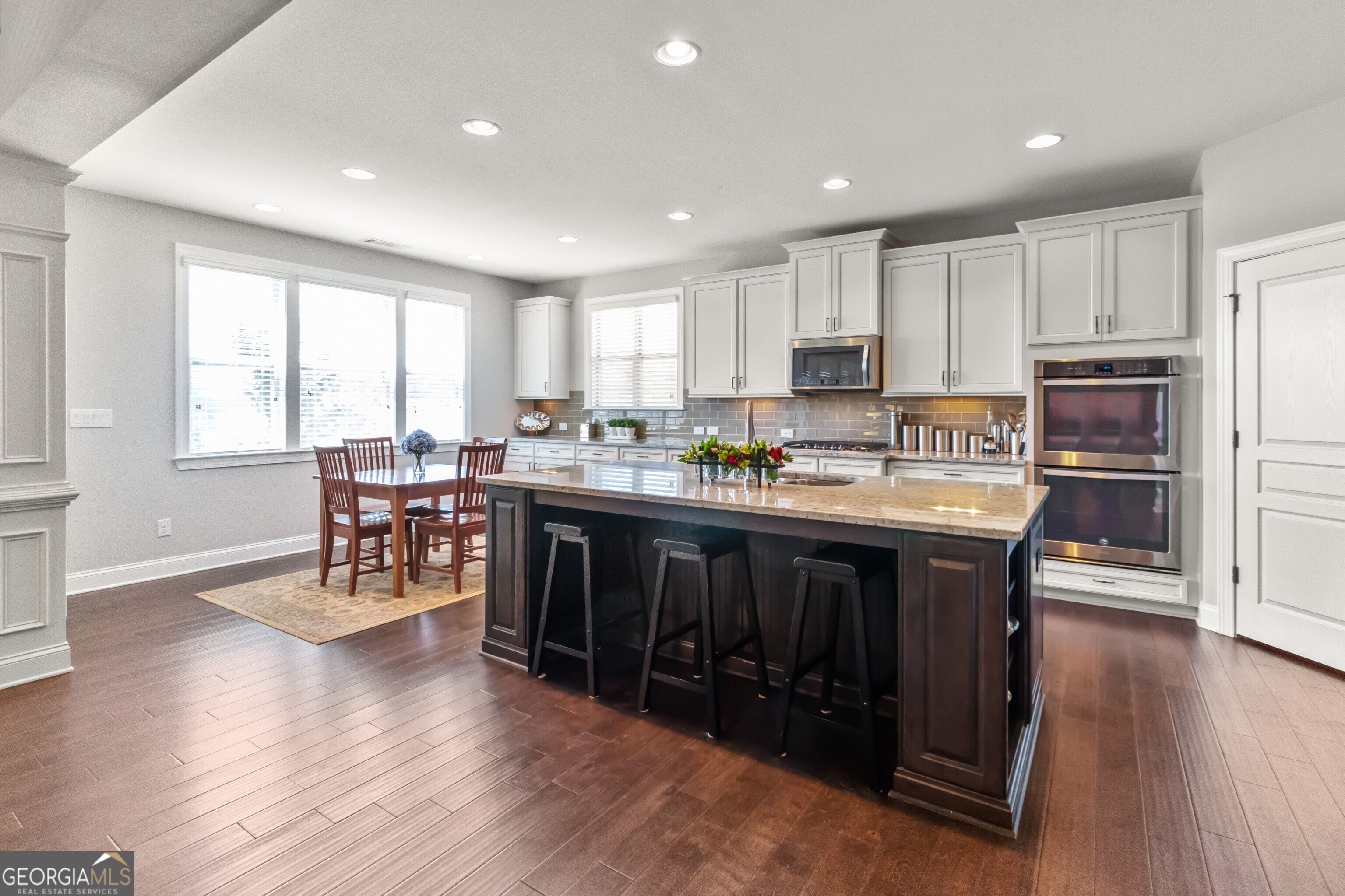 4210 Woodward Walk LN