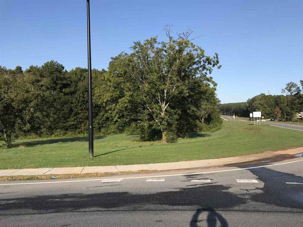 Photo of 102 Burnt Hickory Road #TRACT 3, Cartersville, GA 30120 (MLS # 8865819)