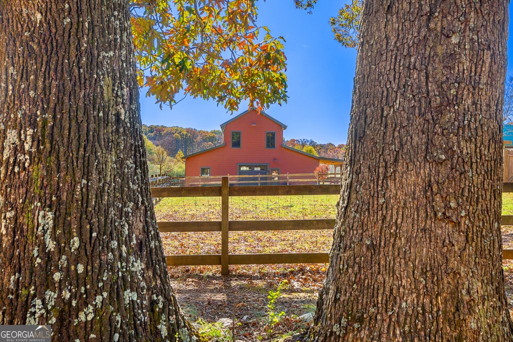 Photo of 1319 Bethlehem Road, Statham, GA 30666 (MLS # 10674485)