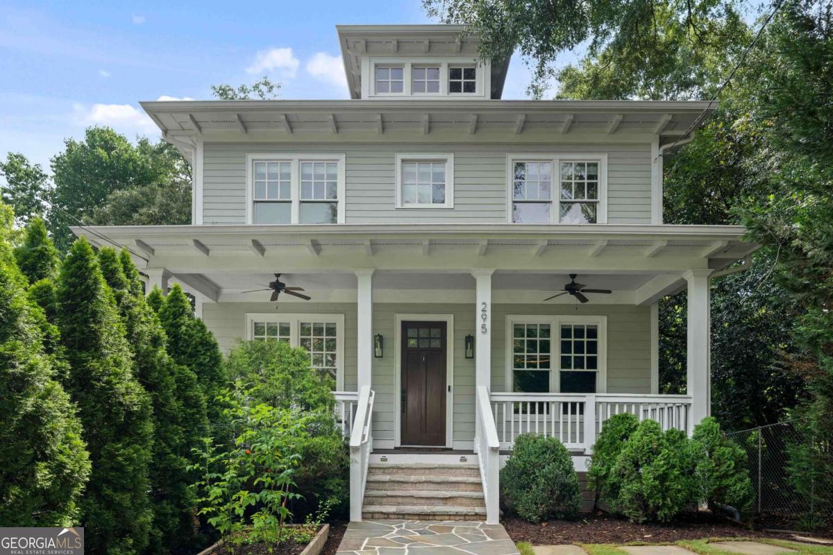 295 Mathews AVE NE