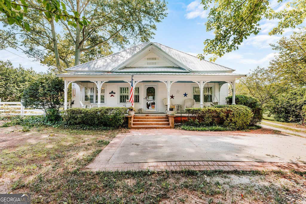 Photo of 4841 Fairplay Road, Madison, GA 30650 (MLS # 10821976)