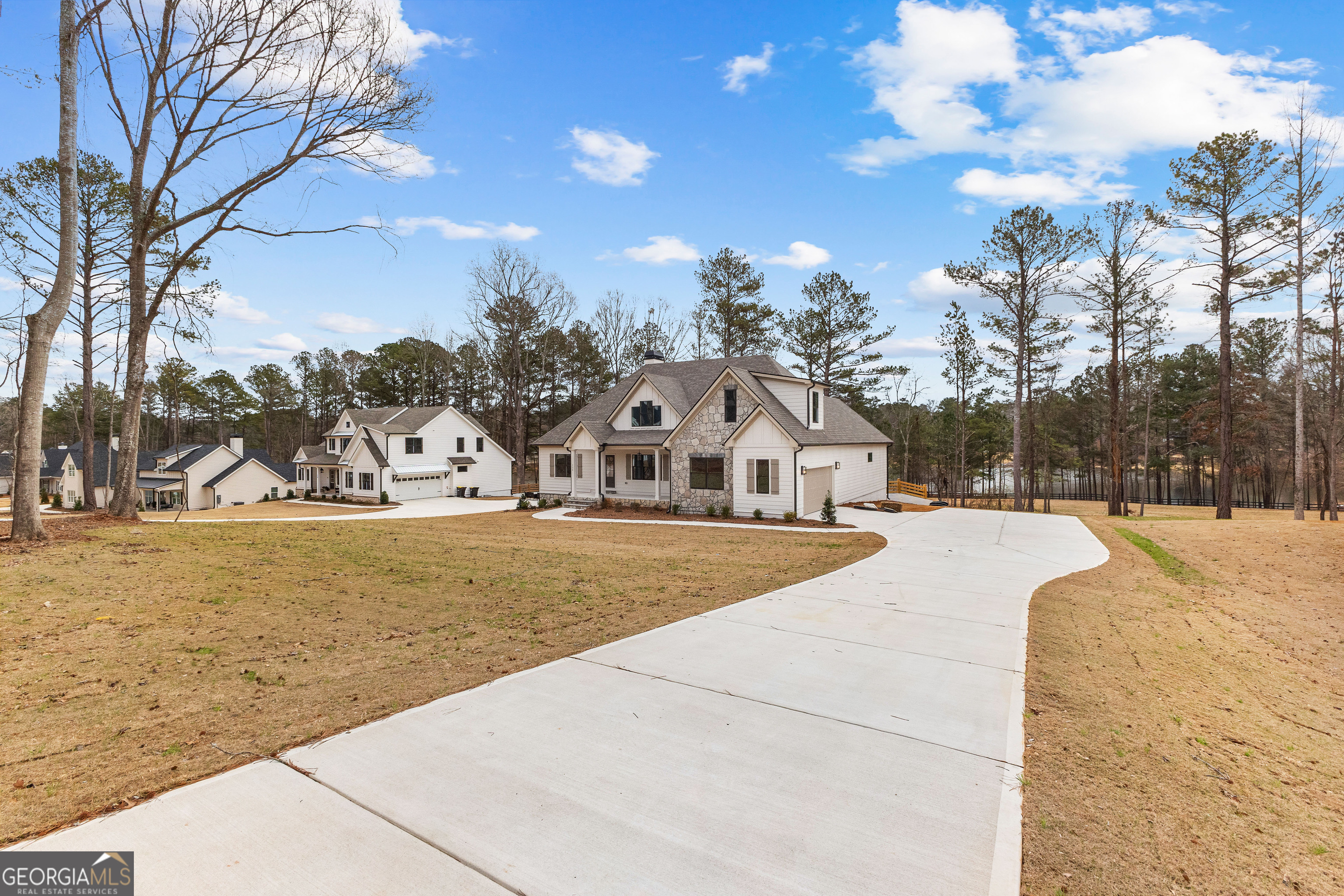 Tyrone, Georgia 30290, United States, 4 Bedrooms Bedrooms, ,4 BathroomsBathrooms,Residential,Active,191467