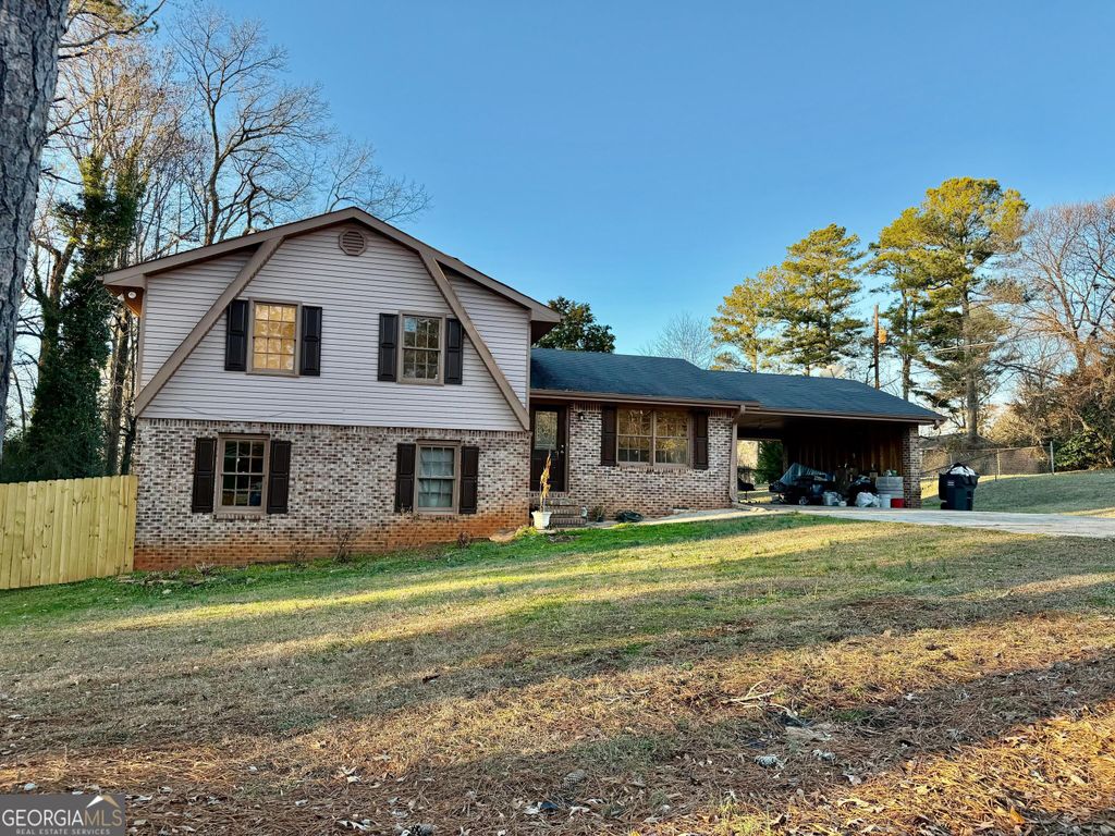 Photo of 3384 Stanford Circle, Lawrenceville, GA 30044 (MLS # 10672236)
