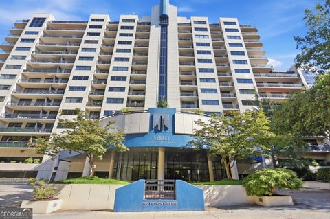 Photo of 1130 Piedmont Avenue NE #505, Atlanta, GA 30309 (MLS # 10848797)