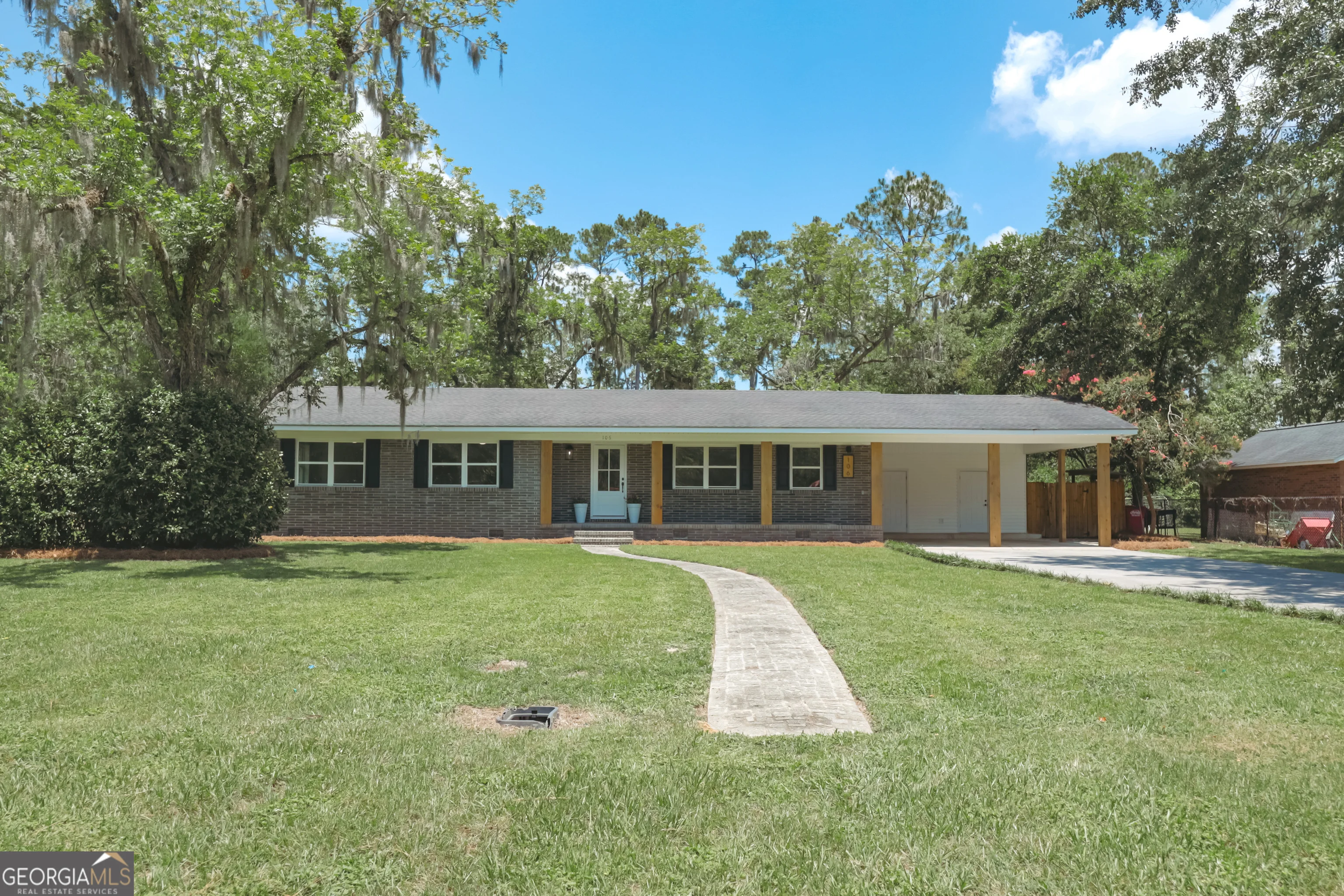 106 Pinehurst Drive, Blackshear, GA, 31516