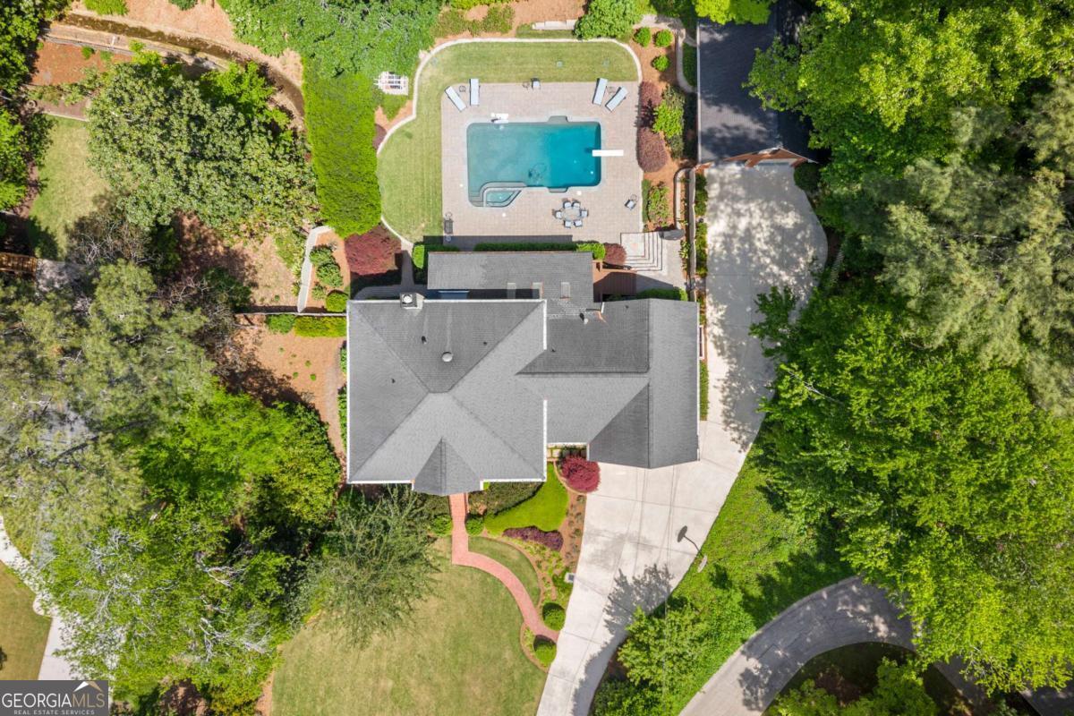 935 Ivy Falls DR