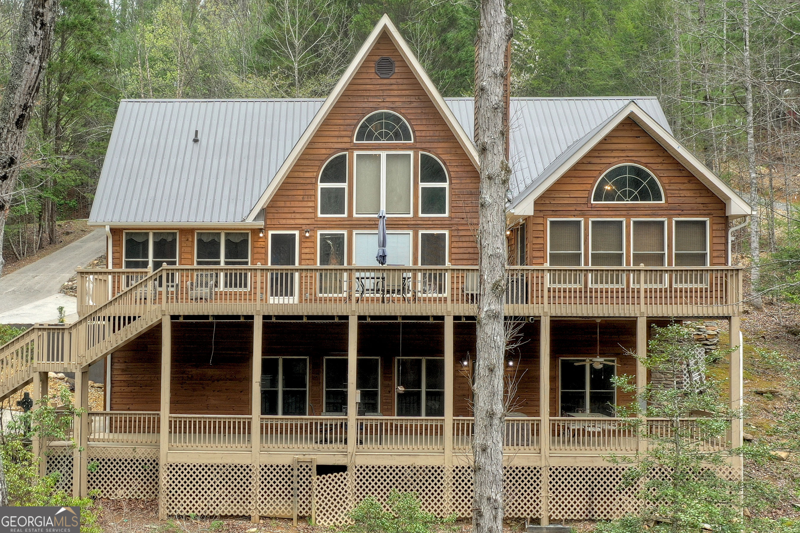 324 Cooper Creek DR
