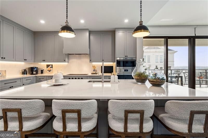 2520 Peachtree RD W 1203