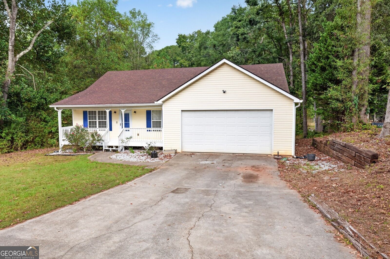 930 Dogwood TRL
