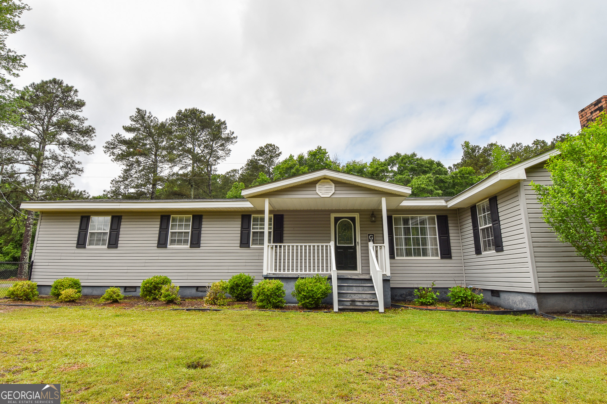 1579 Van Buren RD