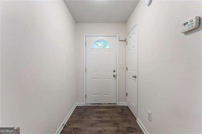 2433 Wood Bend LN