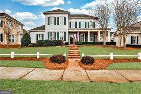 1706 Bent Pine LN Statham GA 30666