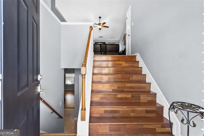 995 CHIMNEY TRACE WAY