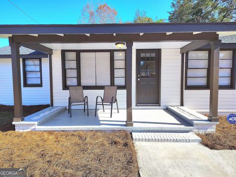 A home in Baxley