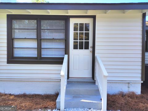 A home in Baxley