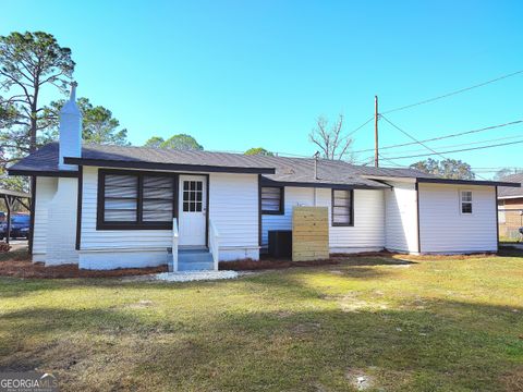 A home in Baxley