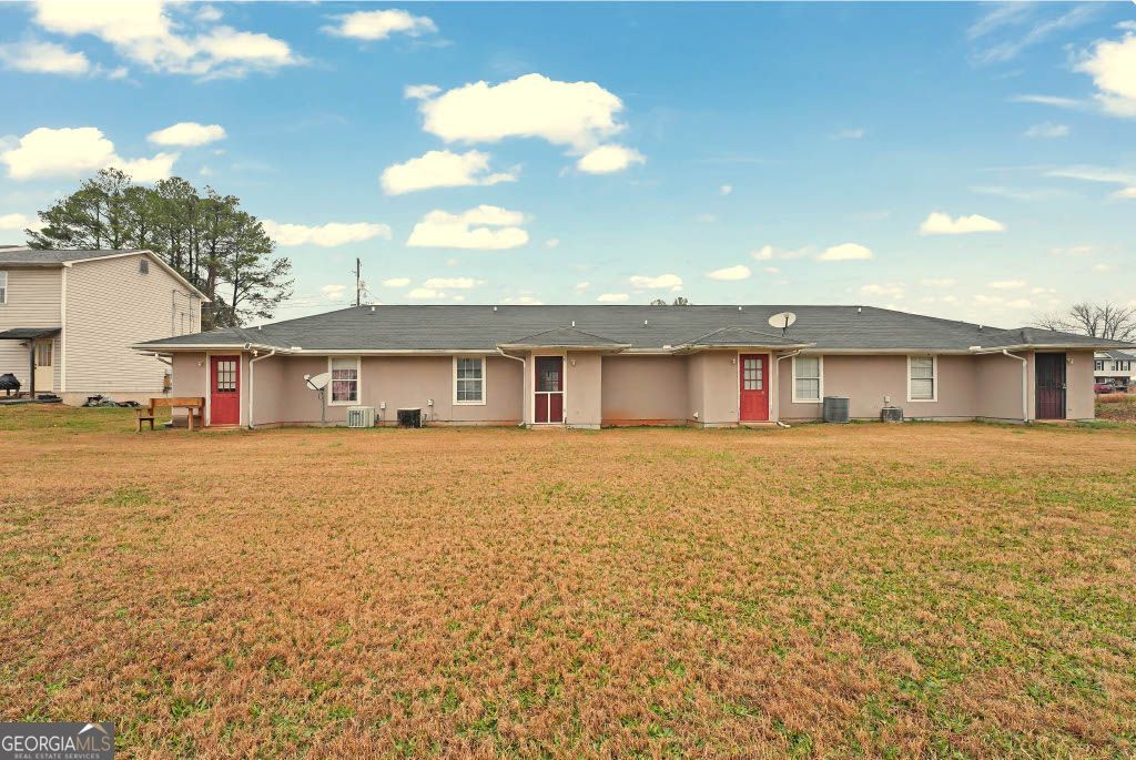 Photo of 124 Evergreen Trail #B, Cartersville, GA 30121 (MLS # 10755949)