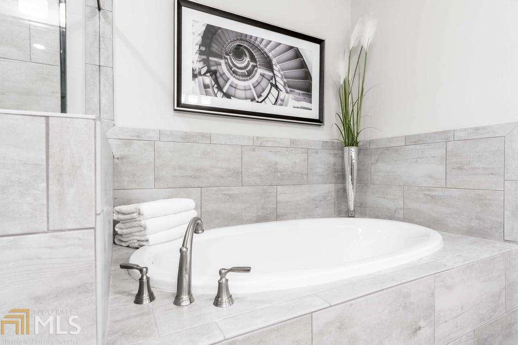 Skyland Brookhaven - Residential