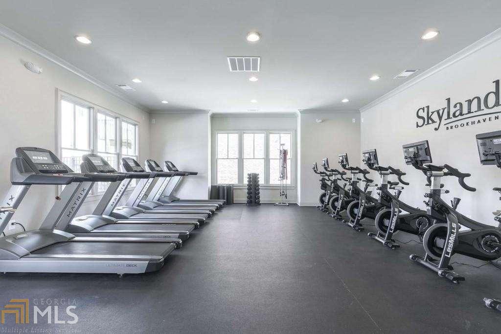 Skyland Brookhaven - Residential
