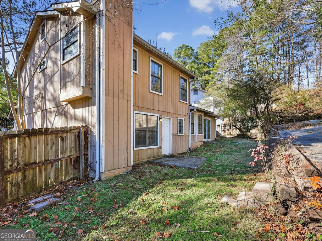 Photo of 583 Tarragon Court SW, Atlanta, GA 30331 (MLS # 10661522)