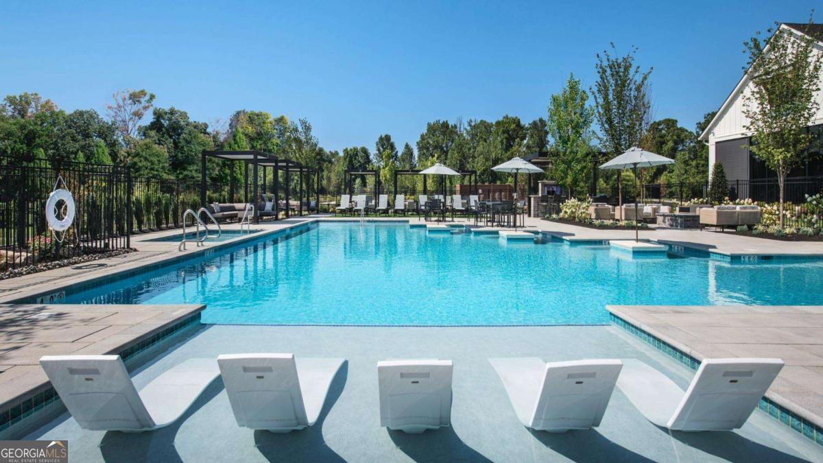 2251 Crestview DR 41