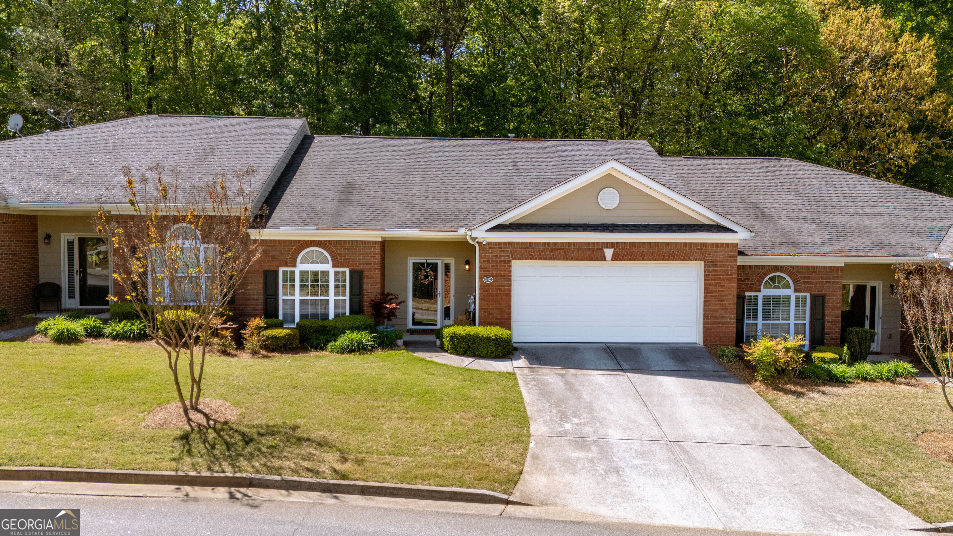 142 Senior CIR