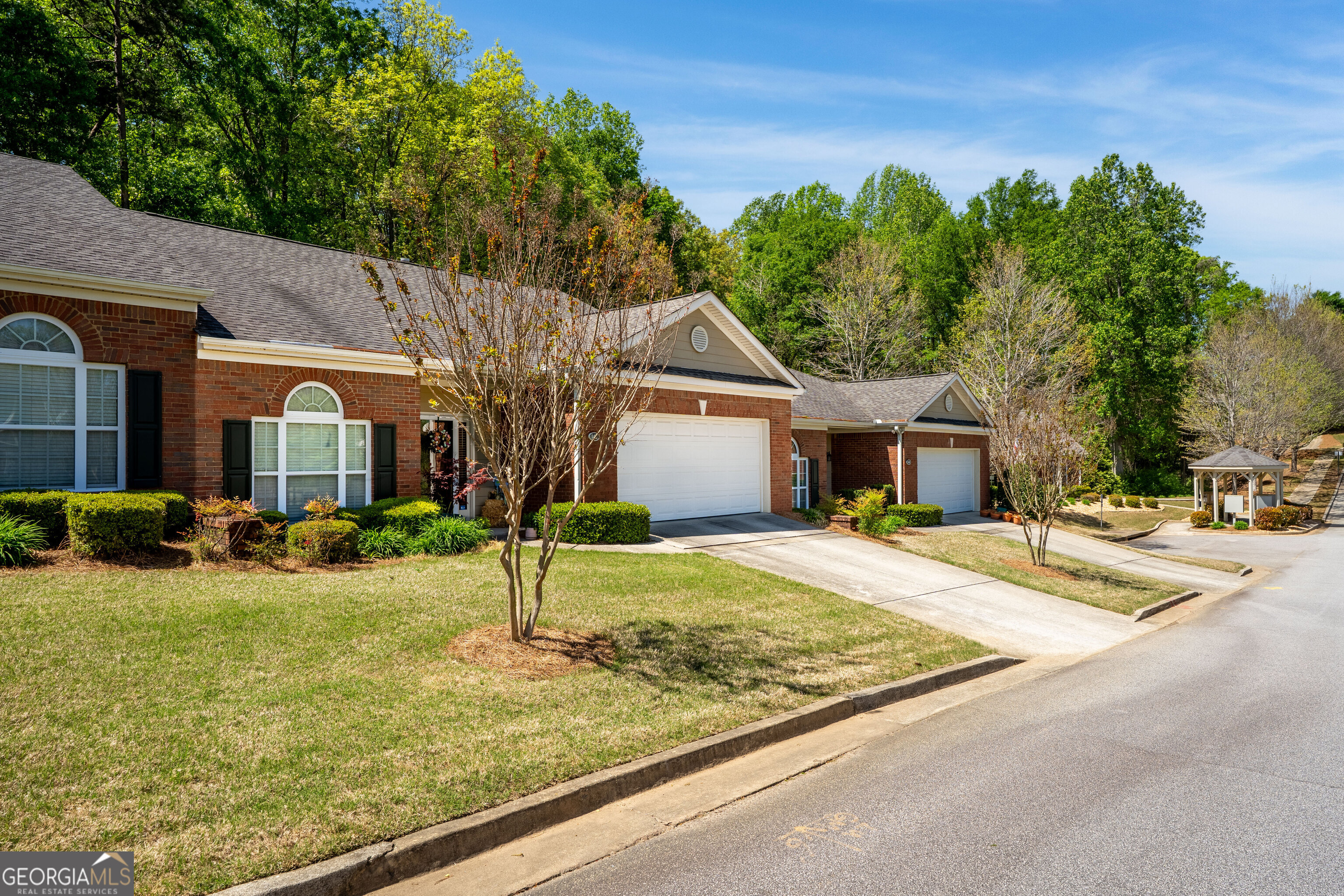 142 Senior CIR