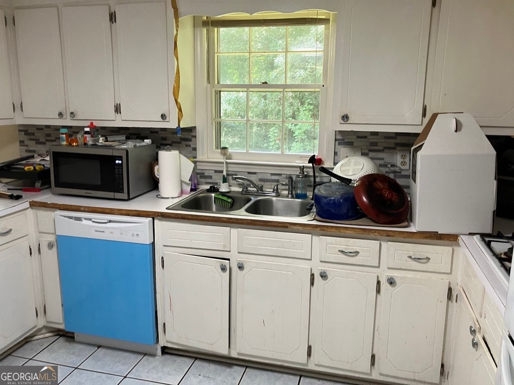 Photo of 4773 Cherie Glen Court, Stone Mountain, GA 30083 (MLS # 10708051)