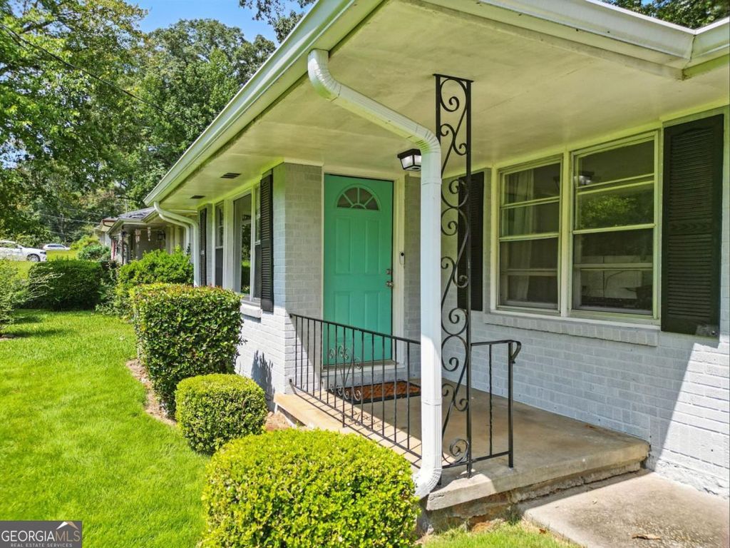 Photo of 2854 Mitchell Drive, Decatur, GA 30032 (MLS # 10691125)