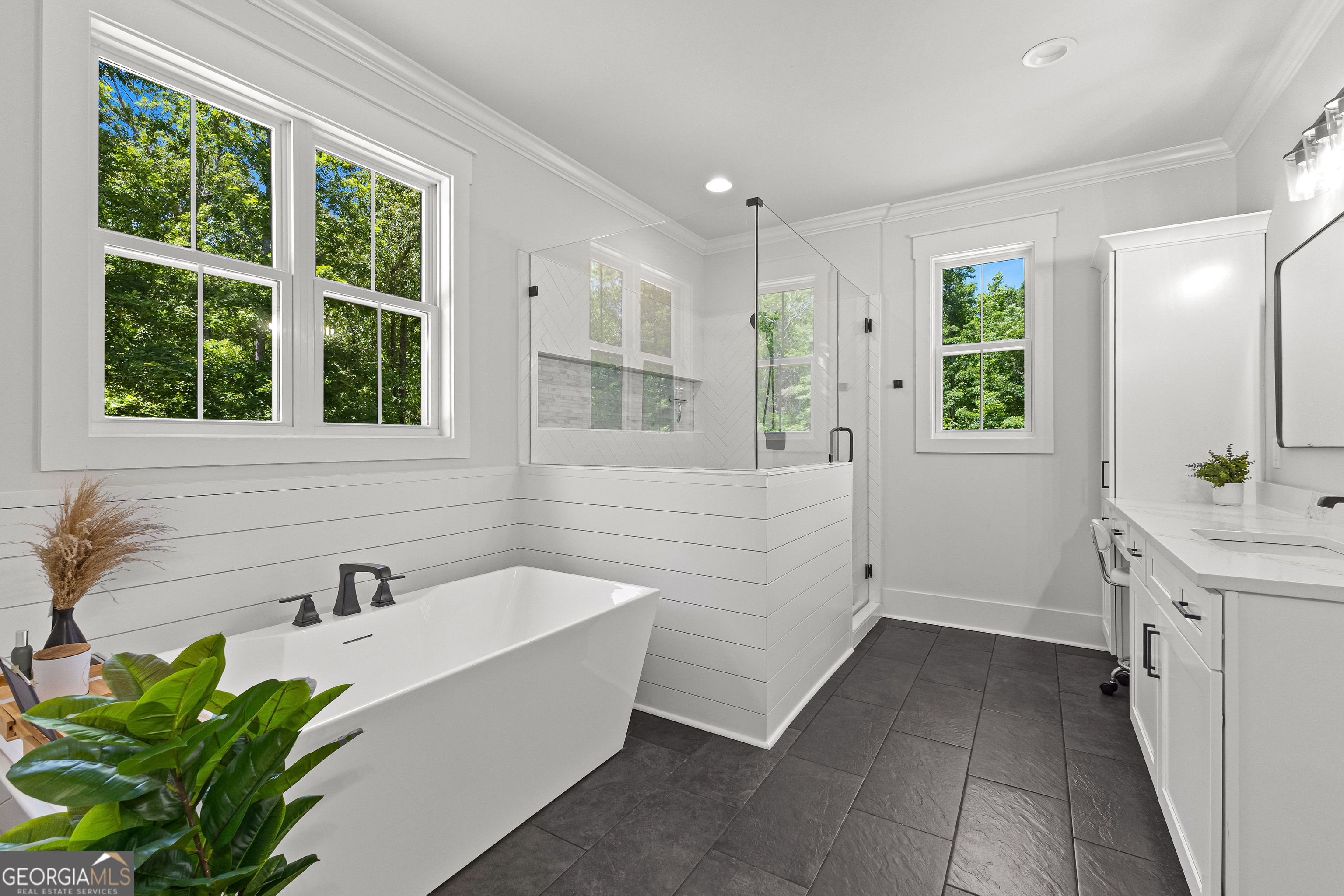 Brooks, Georgia 30205, United States, 5 Bedrooms Bedrooms, ,5 BathroomsBathrooms,Residential,Active,136085