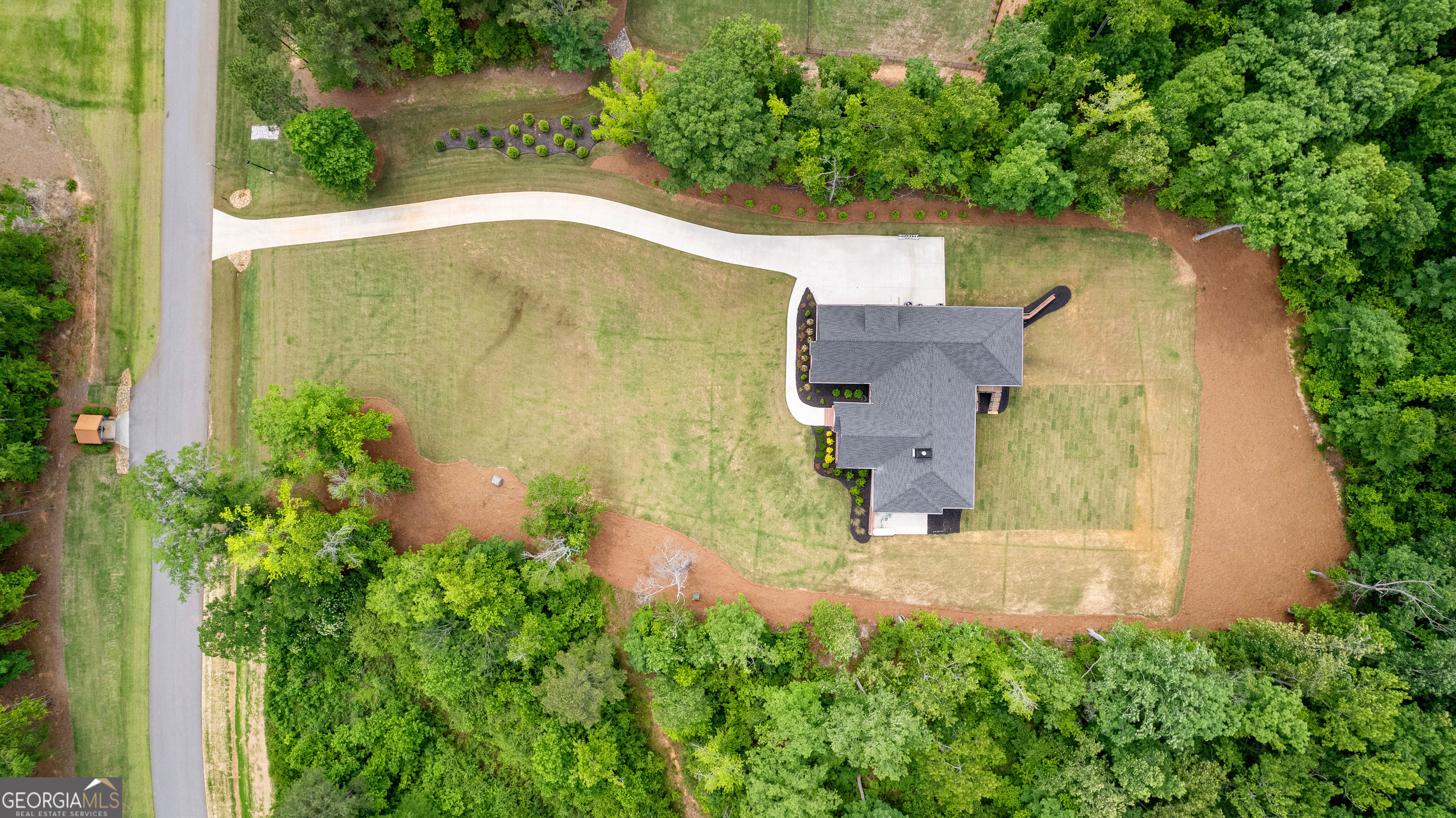 Brooks, Georgia 30205, United States, 5 Bedrooms Bedrooms, ,5 BathroomsBathrooms,Residential,Active,136085