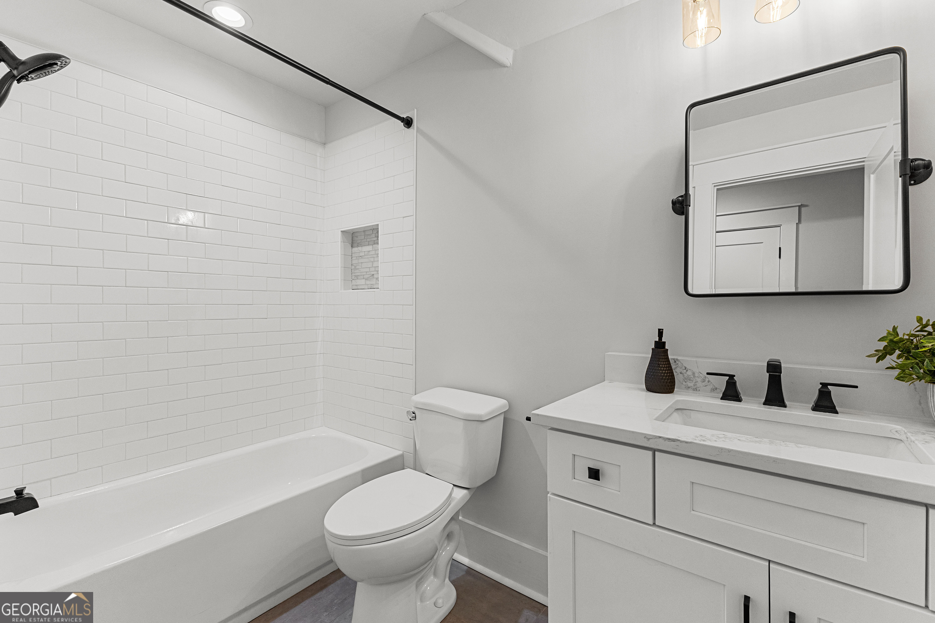 Brooks, Georgia 30205, United States, 5 Bedrooms Bedrooms, ,5 BathroomsBathrooms,Residential,Active,136085