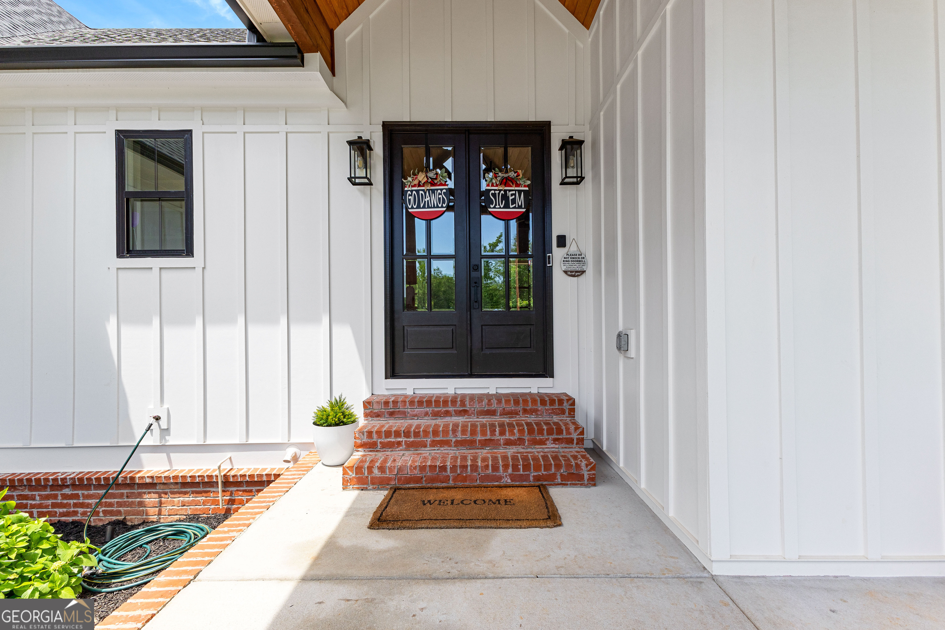 Brooks, Georgia 30205, United States, 5 Bedrooms Bedrooms, ,5 BathroomsBathrooms,Residential,Active,136085