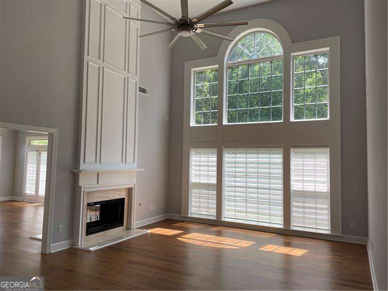 570 Bellemont CT