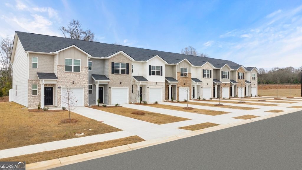 Photo of 204 Kenmore Circle, Perry, GA 31069 (MLS # 10702363)