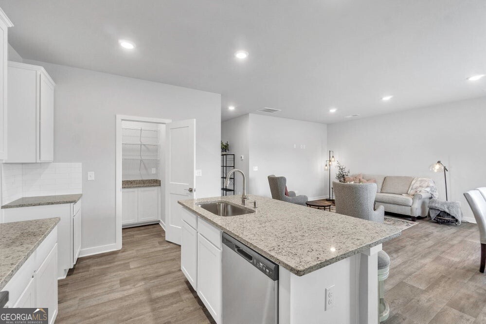 152 Post Oak DR 141