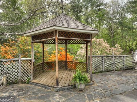 A home in Mccaysville