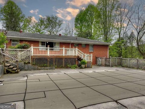 A home in Mccaysville