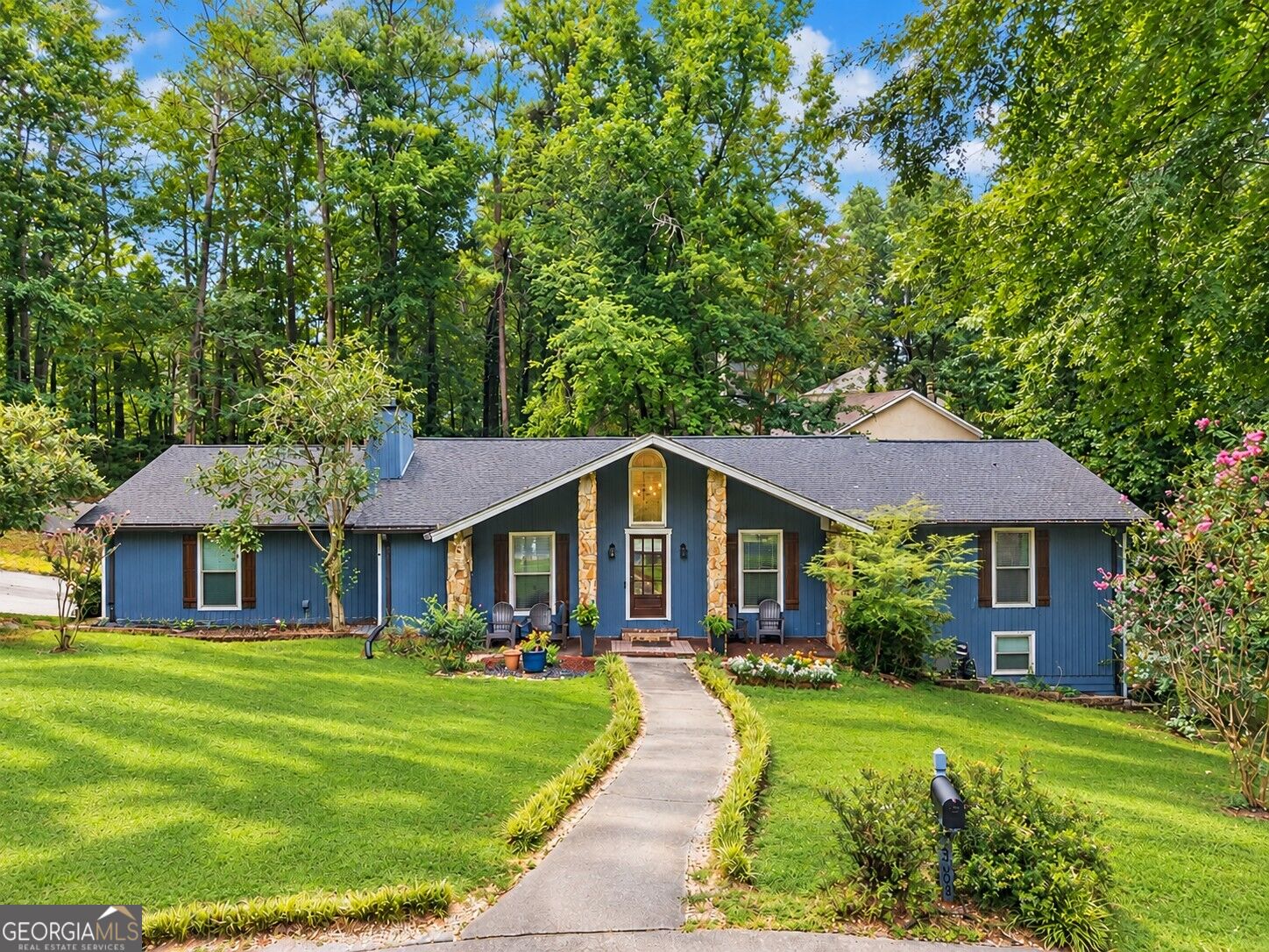 4358 Inverary WALK NE