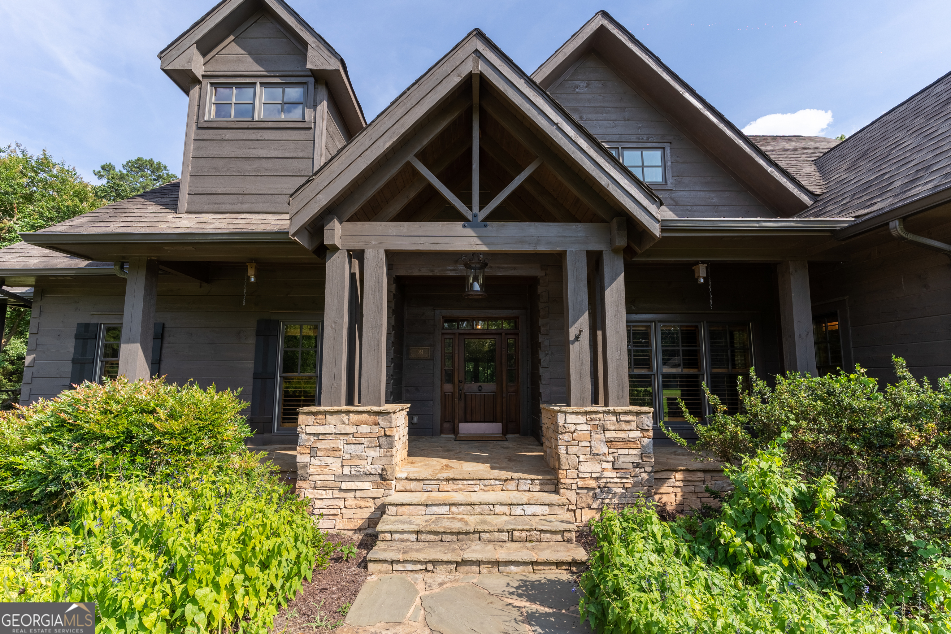 1051 Lake Rutledge RD