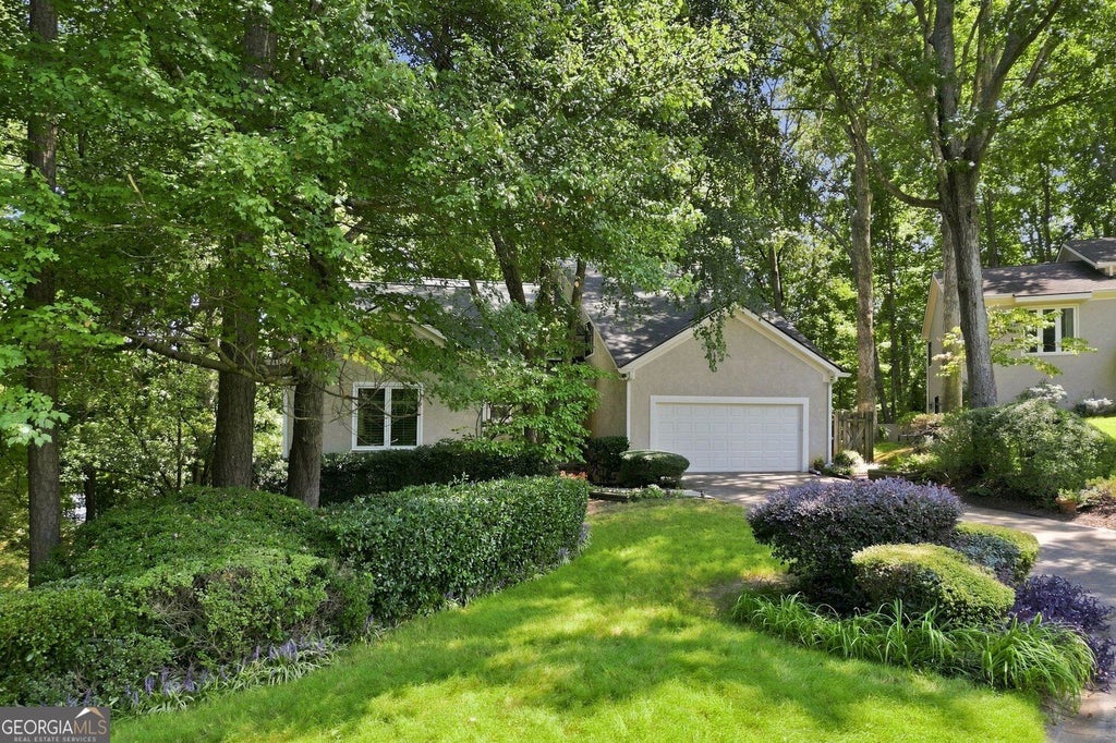 Photo of 2267 Belle Vista Court, Marietta, GA 30062 (MLS # 10842999)