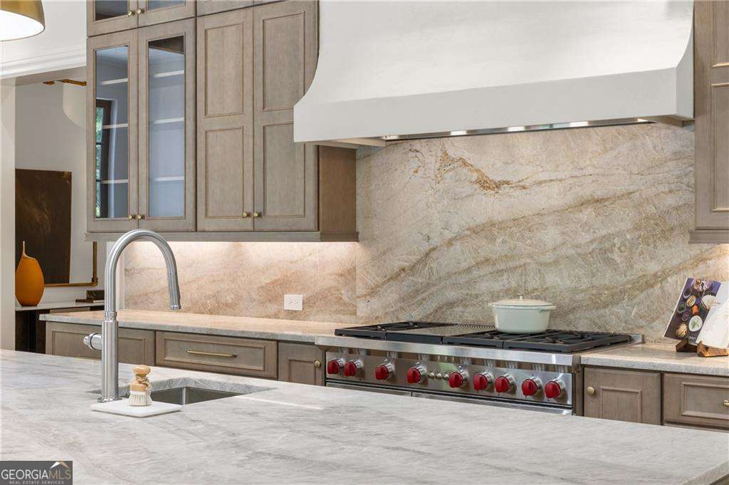 Sandy Springs - Residential