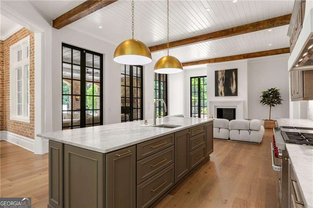 Sandy Springs - Residential