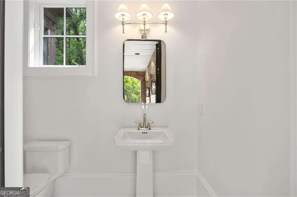 Sandy Springs - Residential