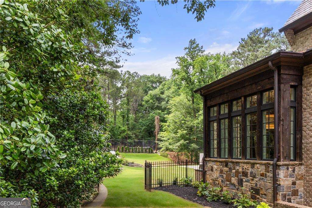 Sandy Springs - Residential