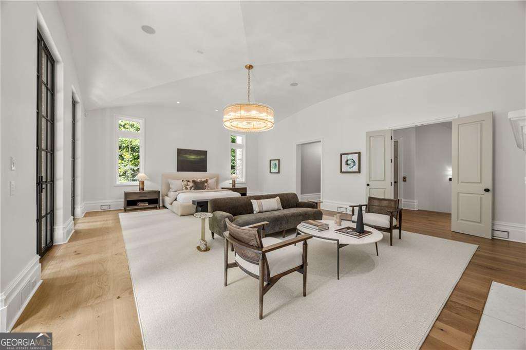 Sandy Springs - Residential