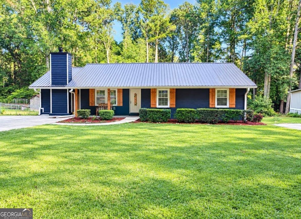 Photo of 208 Forrister Road, Dallas, GA 30132 (MLS # 10856035)