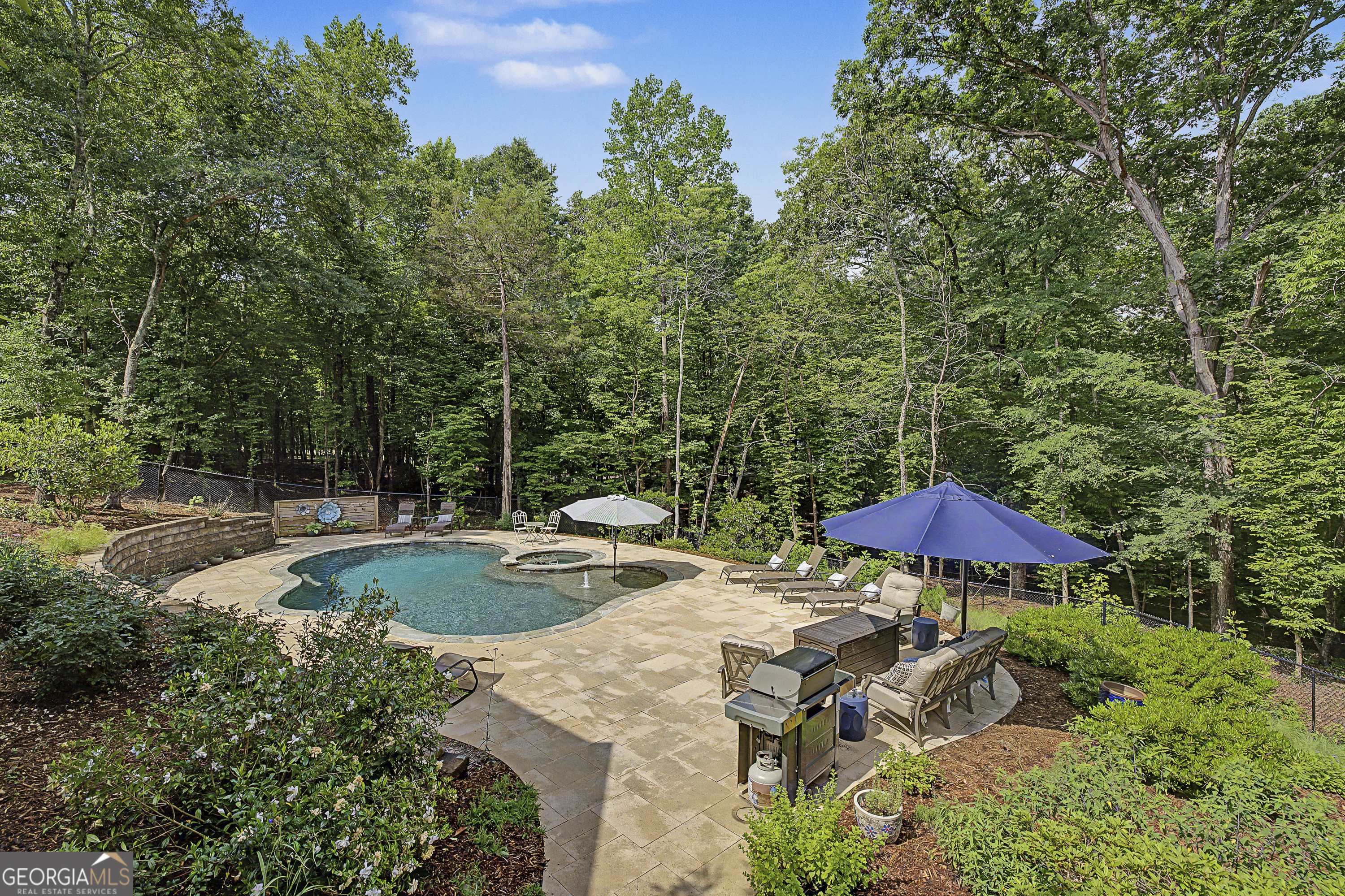 151 Hickory Pointe DR