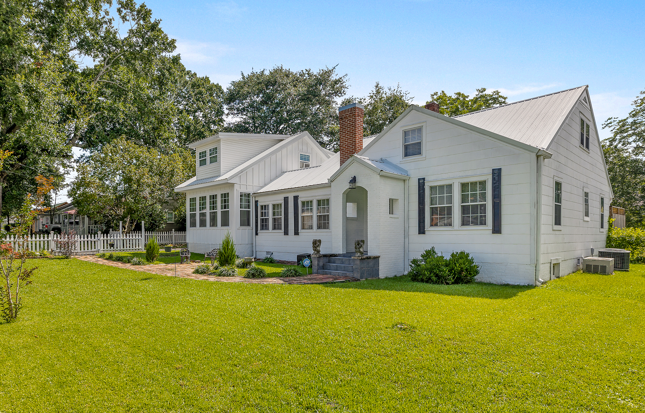E.P. Hall - Residential